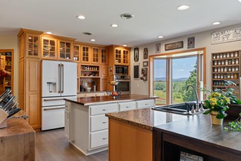 507 Mount Pleasant Street Rockport ME 04856