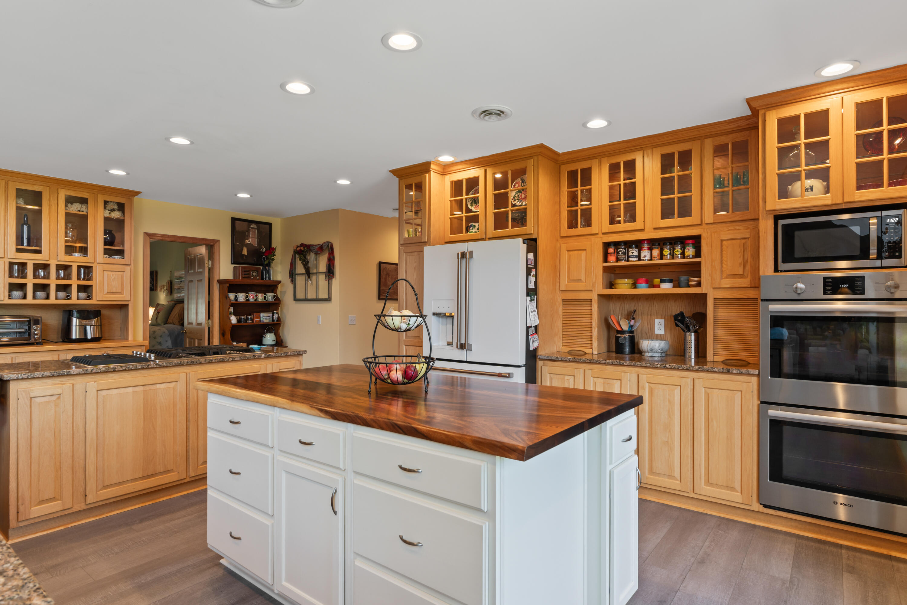 507 Mount Pleasant Street Rockport ME 04856