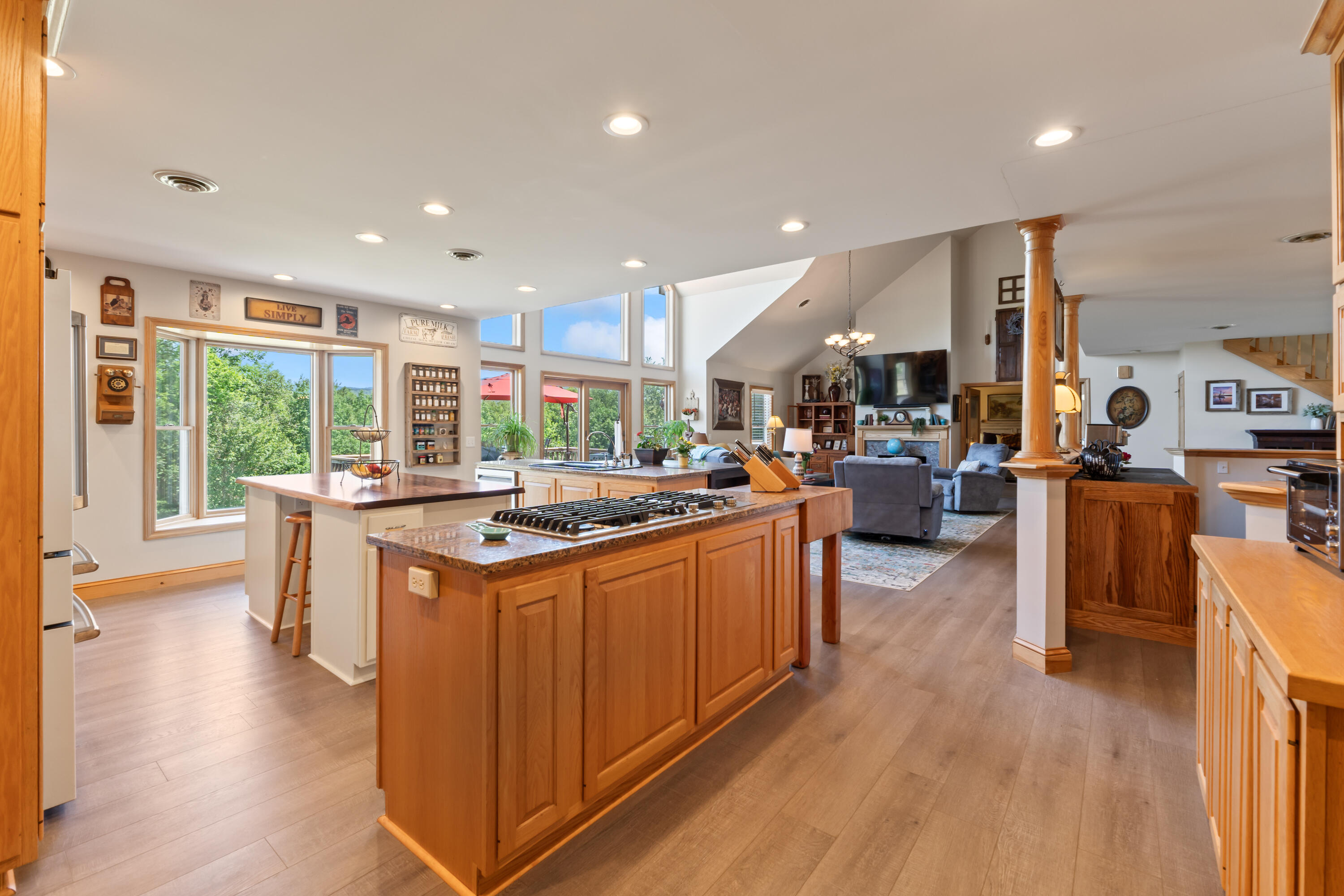 507 Mount Pleasant Street Rockport ME 04856