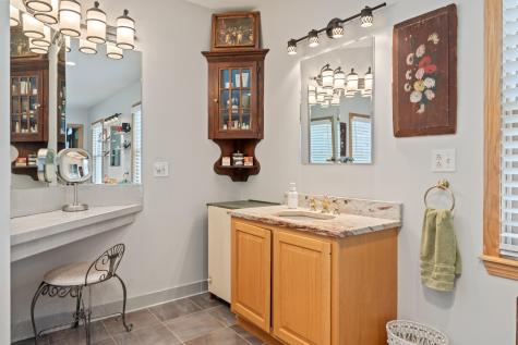 507 Mount Pleasant Street Rockport ME 04856