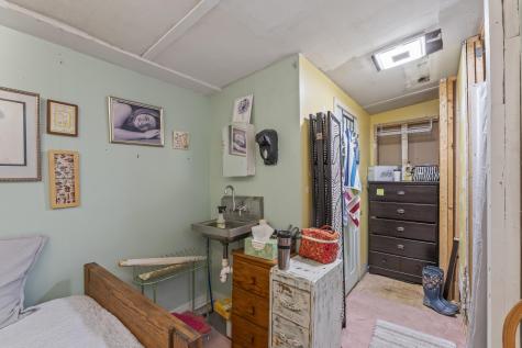 506 Main Street Wayne ME 04284