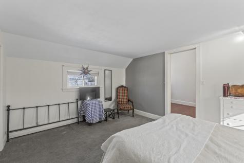 506 Main Street Wayne ME 04284