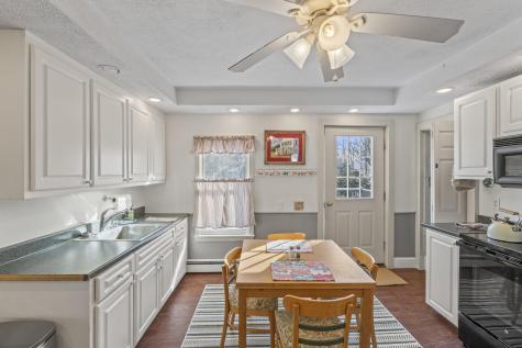 506 Main Street Wayne ME 04284