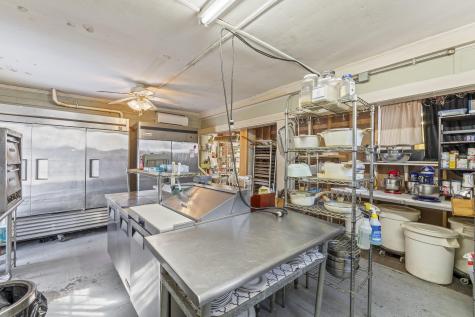 506 Main Street Wayne ME 04284