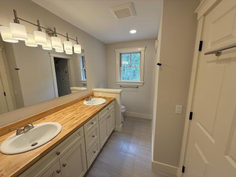 106 Windsor Way Ellsworth ME 04605