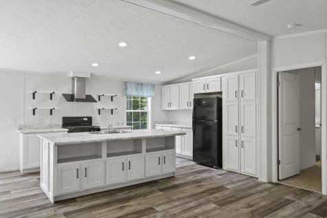 78 Hillcrest Drive Extension Chelsea ME 04330