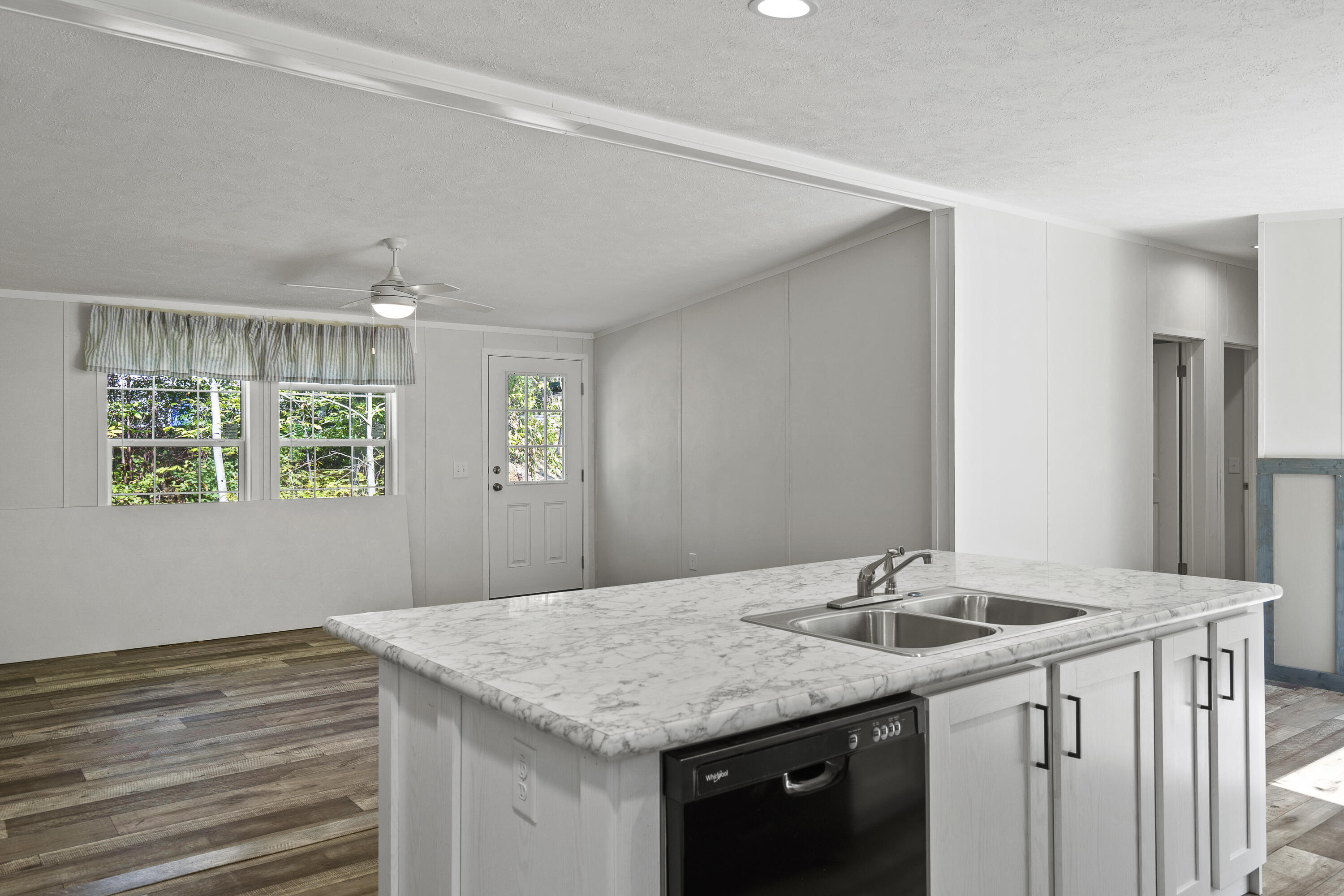 78 Hillcrest Drive Extension Chelsea ME 04330