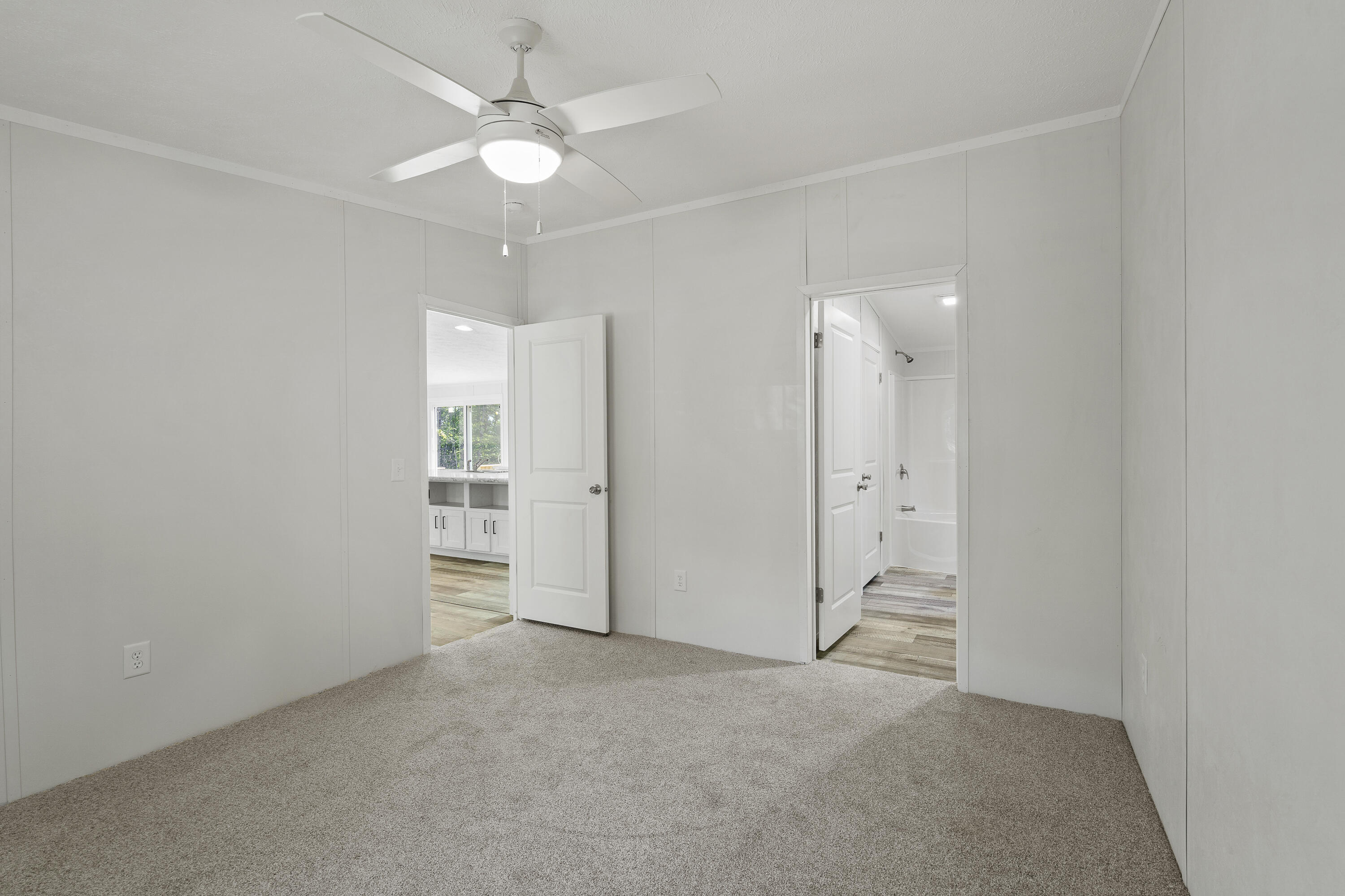 78 Hillcrest Drive Extension Chelsea ME 04330