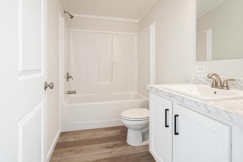 78 Hillcrest Drive Extension Chelsea ME 04330