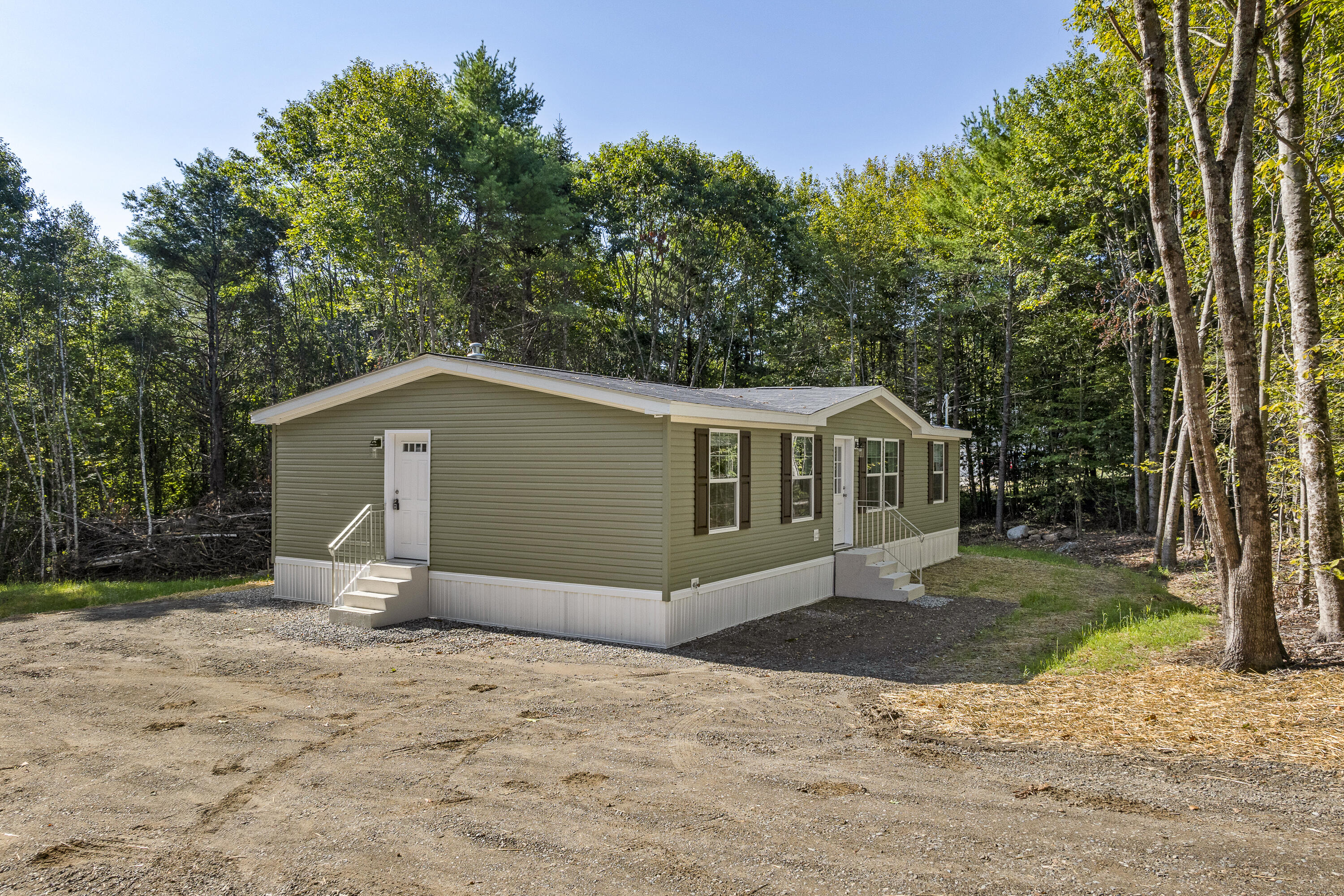 78 Hillcrest Drive Extension Chelsea ME 04330