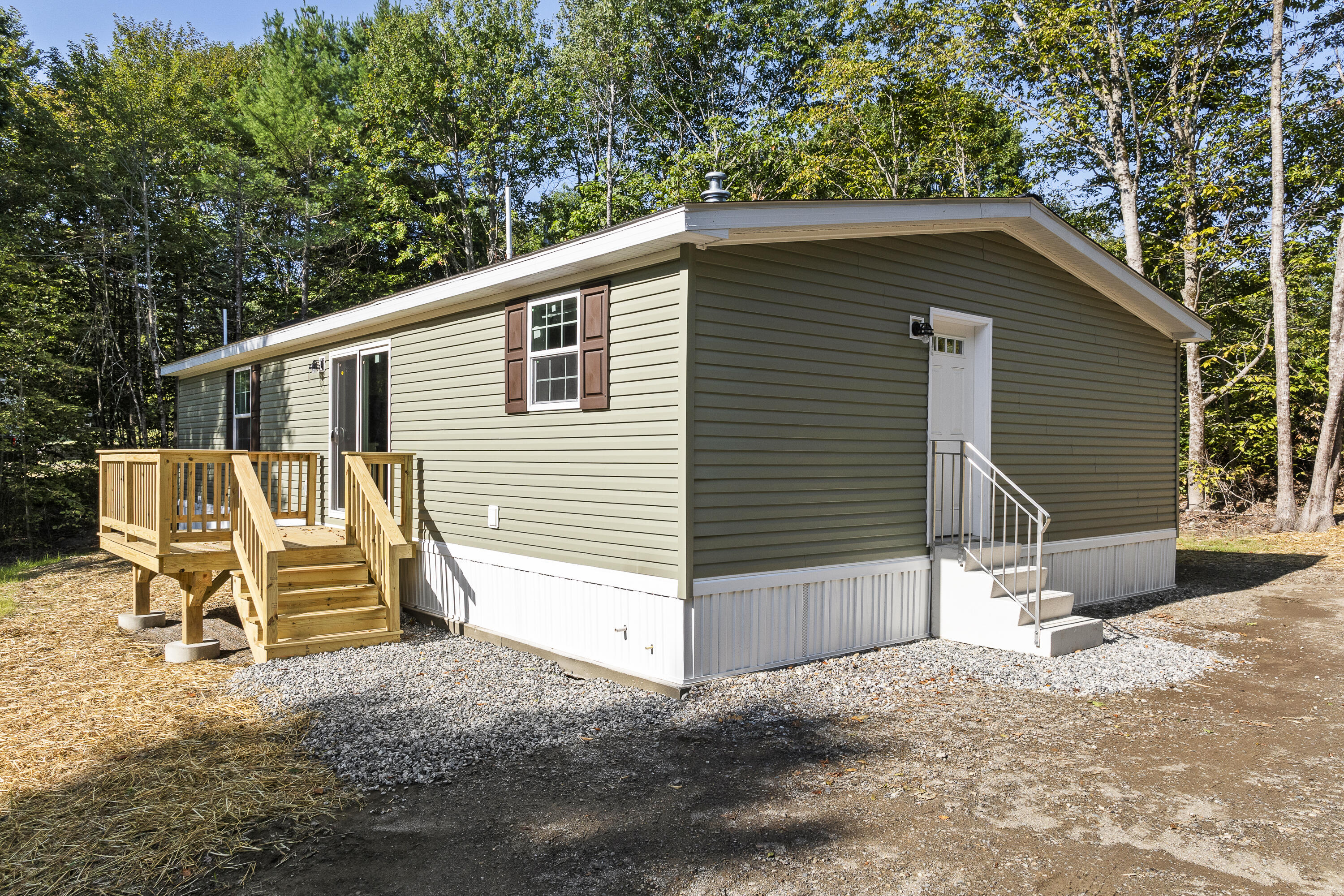 78 Hillcrest Drive Extension Chelsea ME 04330