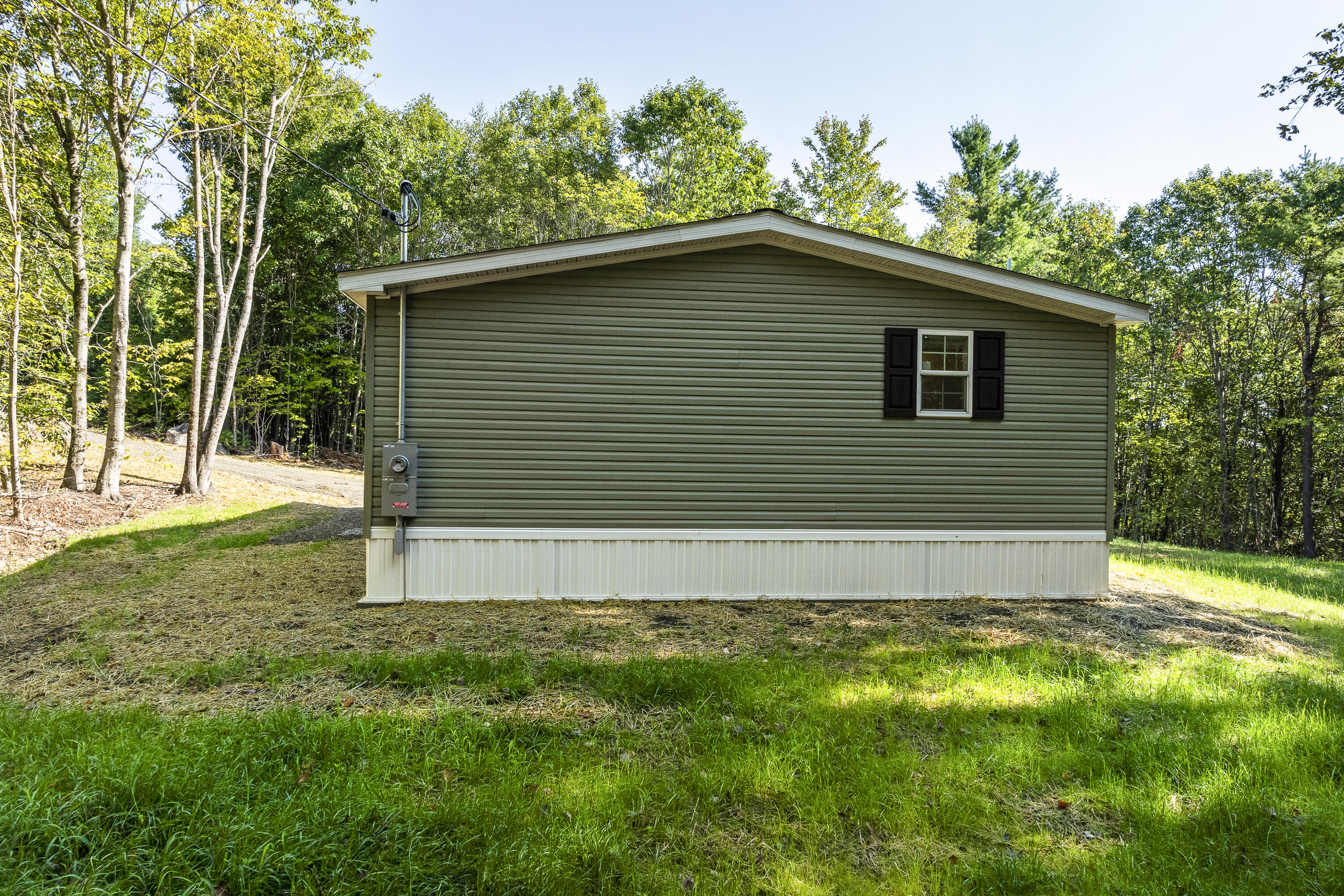 78 Hillcrest Drive Extension Chelsea ME 04330