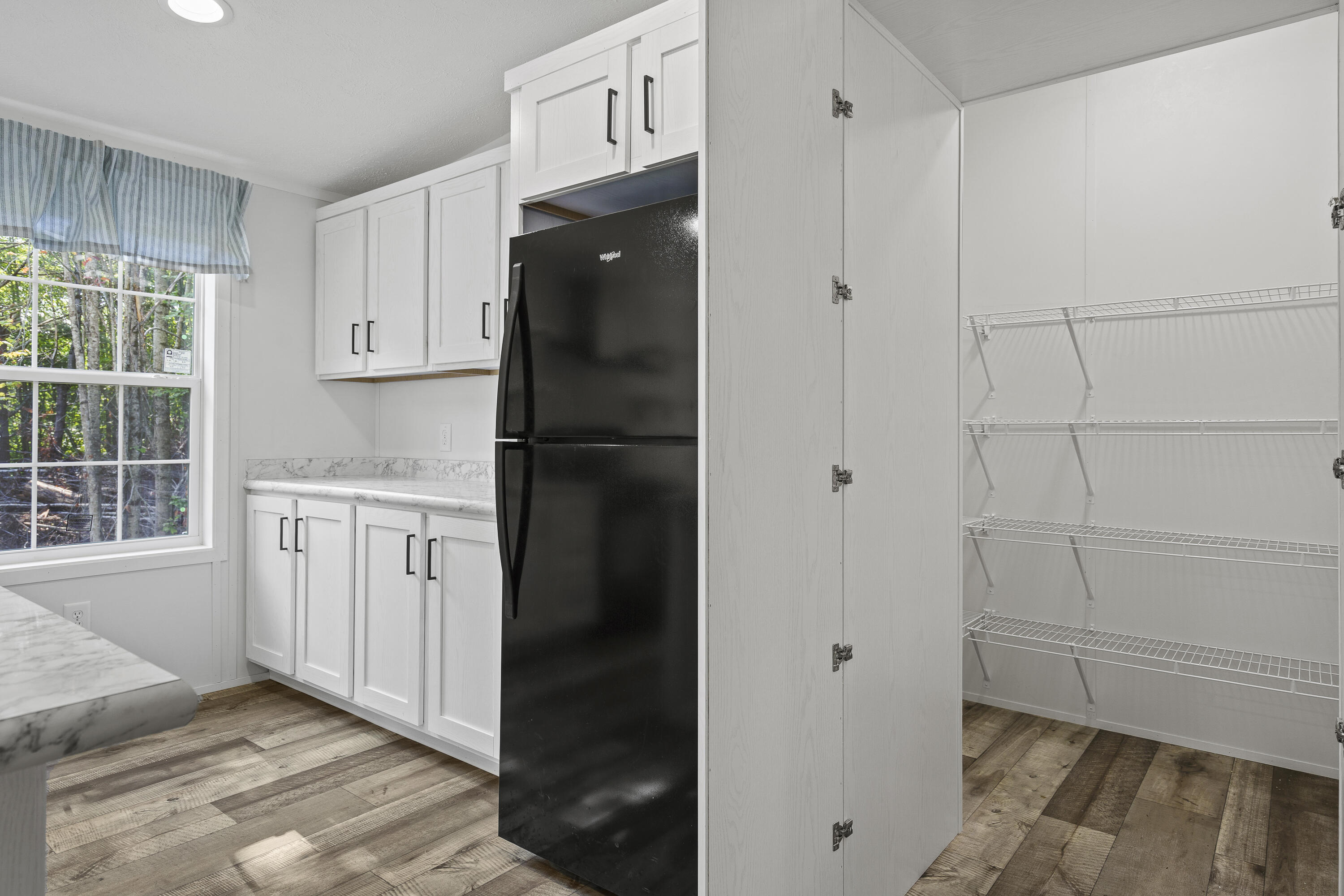 78 Hillcrest Drive Extension Chelsea ME 04330