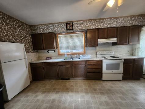 264 Highland Avenue Millinocket ME 04462