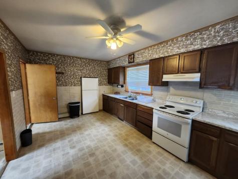 264 Highland Avenue Millinocket ME 04462