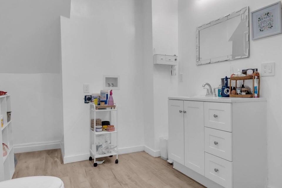 62 Seventh Street Auburn ME 04210