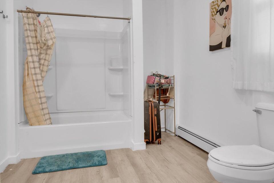 62 Seventh Street Auburn ME 04210