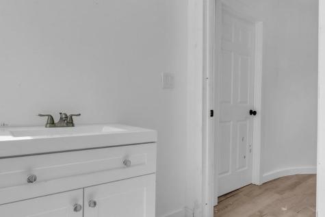 62 Seventh Street Auburn ME 04210