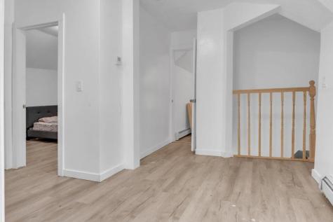 62 Seventh Street Auburn ME 04210