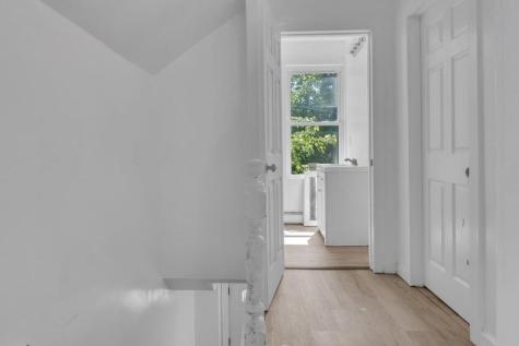 62 Seventh Street Auburn ME 04210