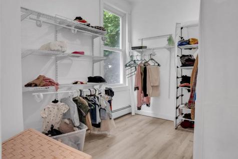 62 Seventh Street Auburn ME 04210