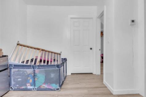 62 Seventh Street Auburn ME 04210