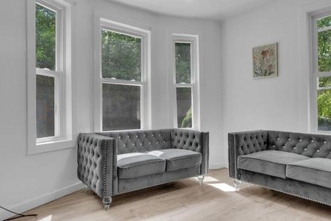 62 Seventh Street Auburn ME 04210