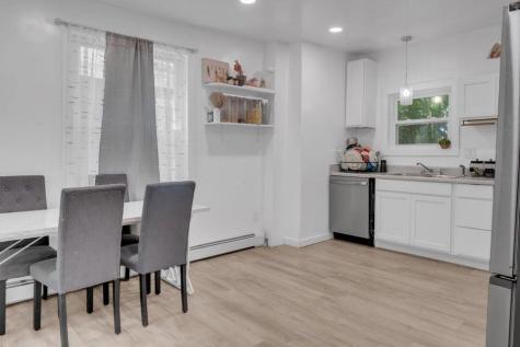 62 Seventh Street Auburn ME 04210