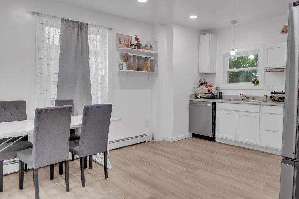 62 Seventh Street Auburn ME 04210