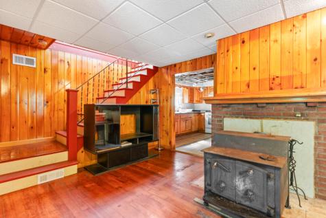 422 Vassalboro Road China ME 04358