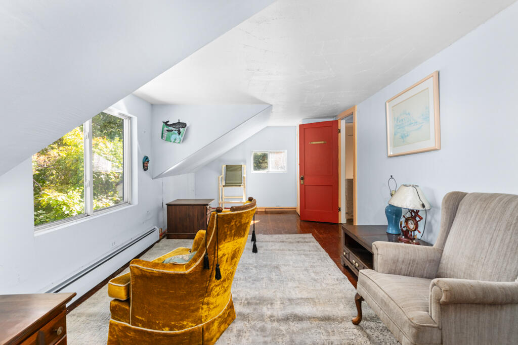 422 Vassalboro Road China ME 04358