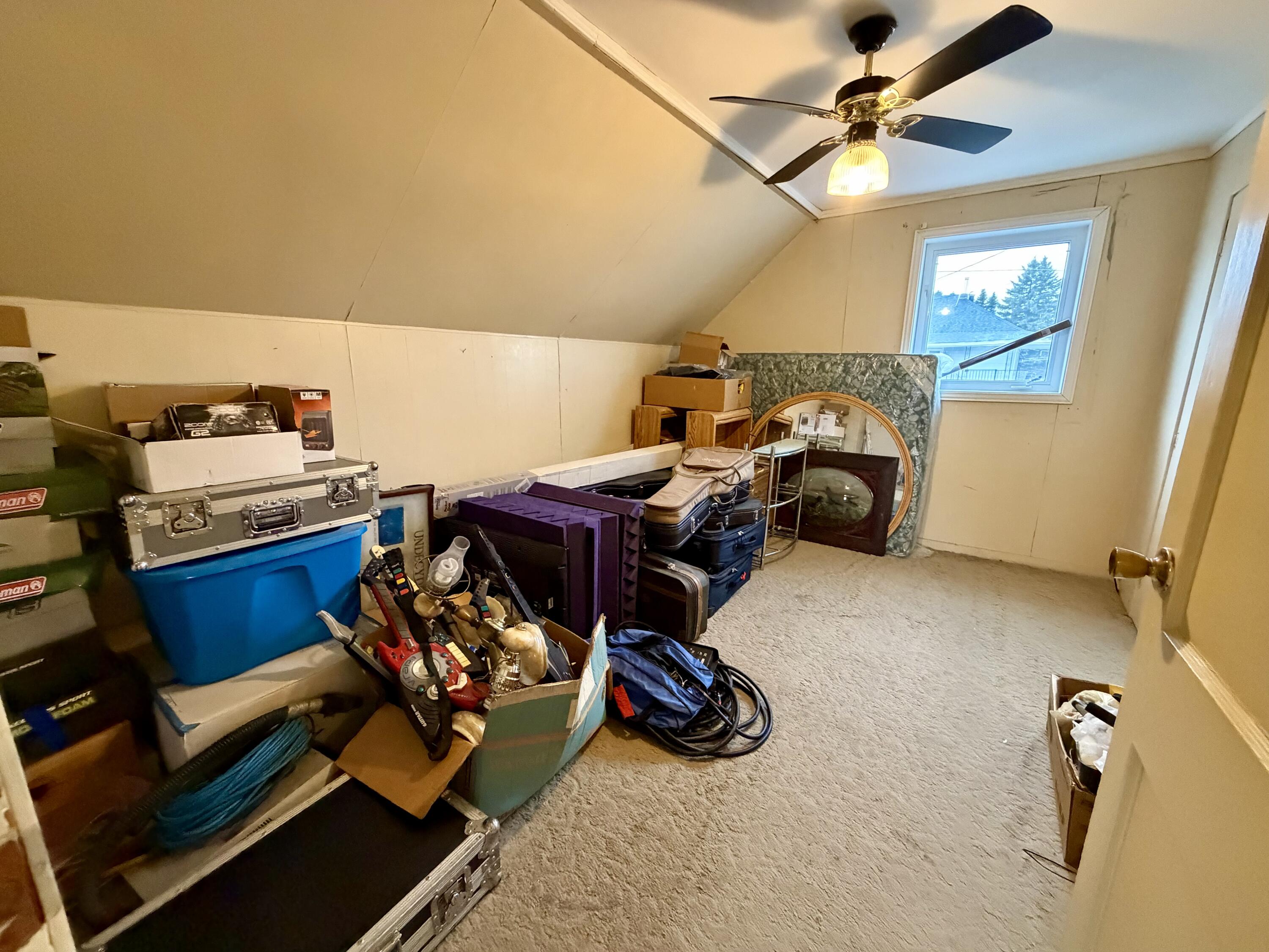 92 N 4th Avenue Madawaska ME 04756