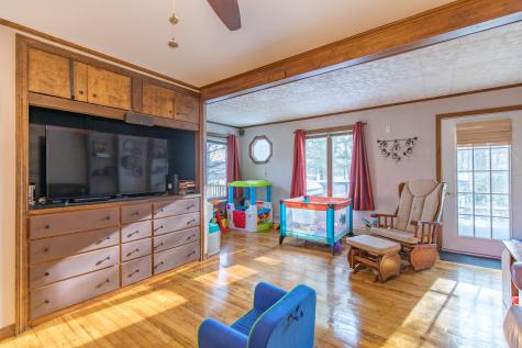 16 Richardson Street Auburn ME 04210