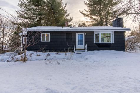 16 Richardson Street Auburn ME 04210
