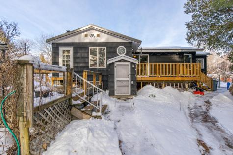 16 Richardson Street Auburn ME 04210