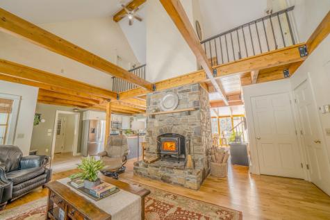 15 Castaway Drive Orland ME 04472