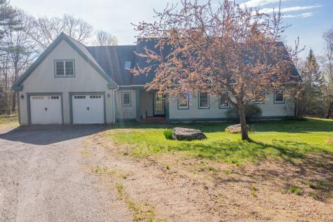 15 Castaway Drive Orland ME 04472