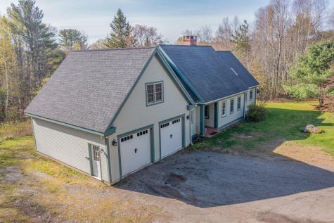 15 Castaway Drive Orland ME 04472