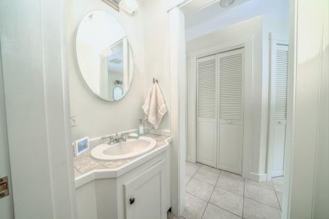 15 Castaway Drive Orland ME 04472