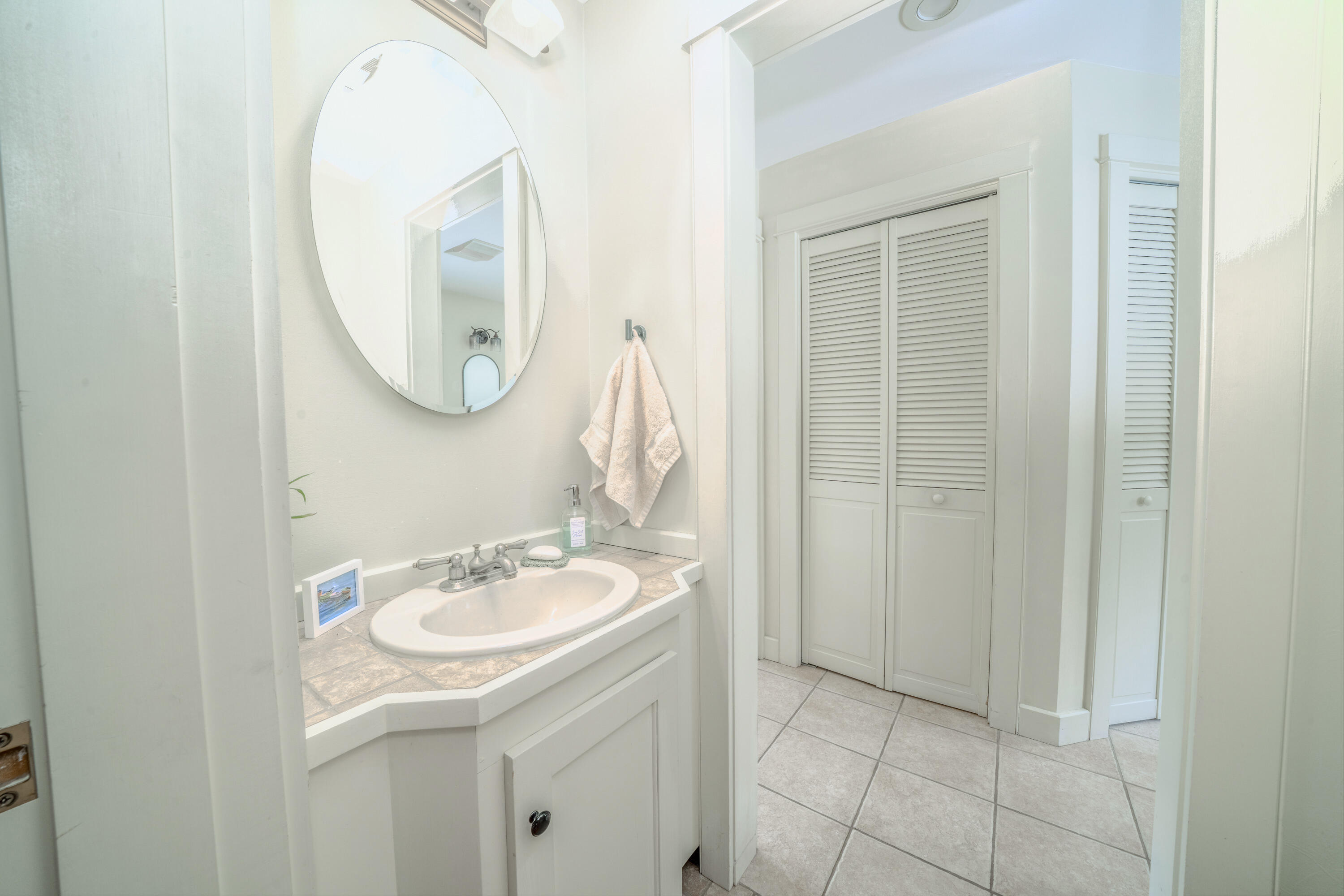 15 Castaway Drive Orland ME 04472