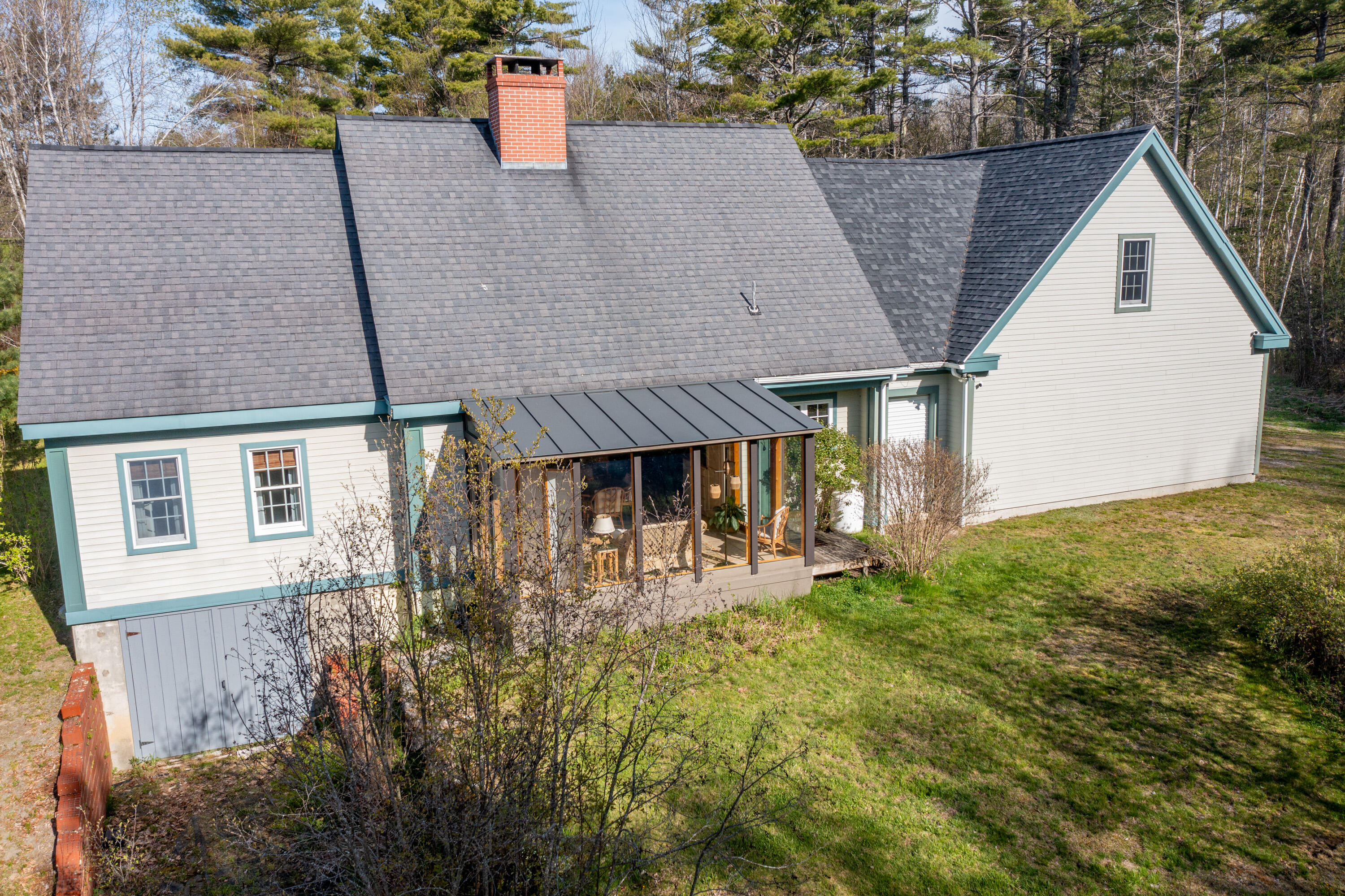 15 Castaway Drive Orland ME 04472