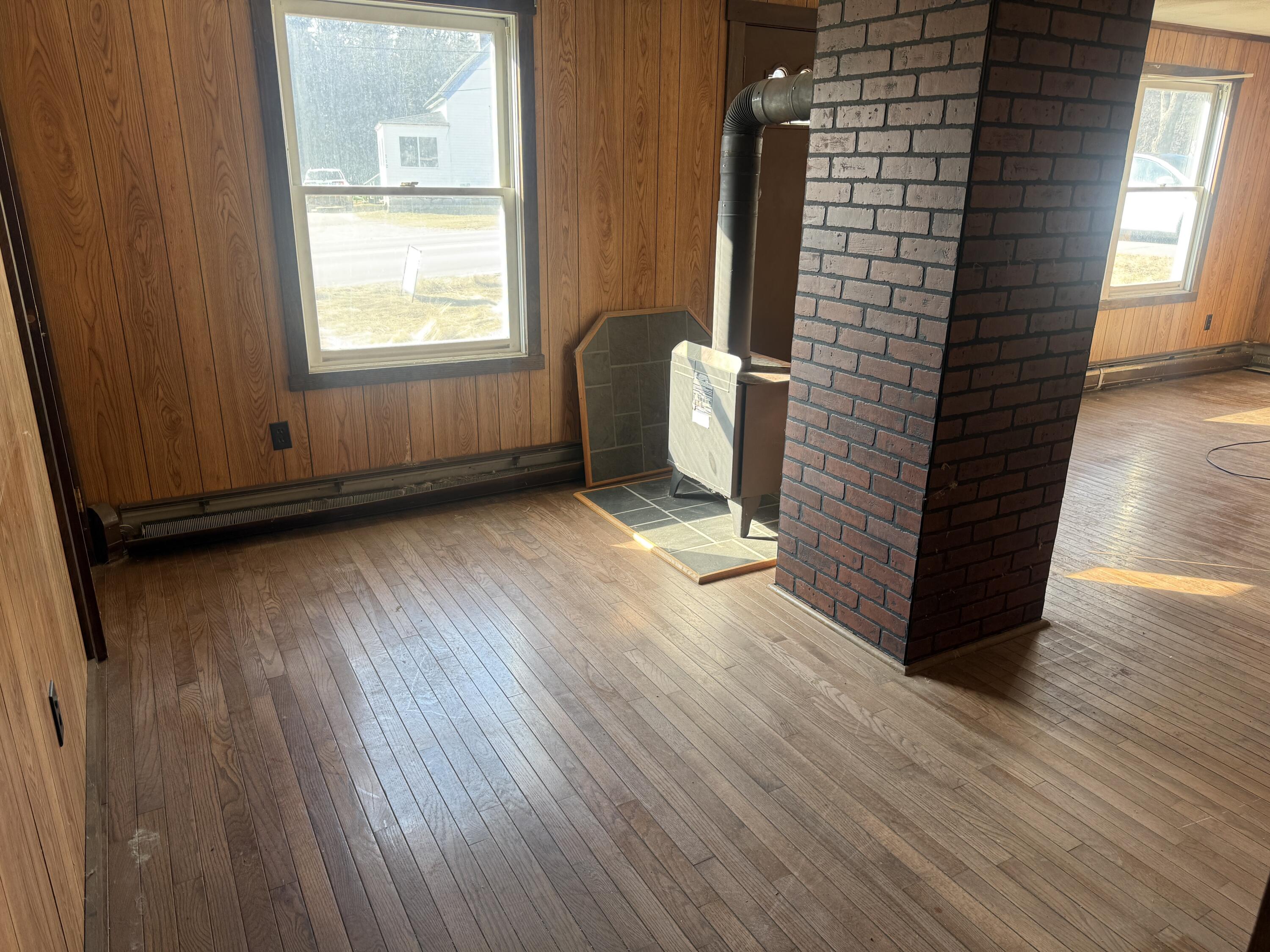 111 N Main Street Stonington ME 04681