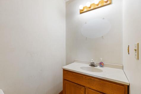 173 Warren Road Pittston ME 04345