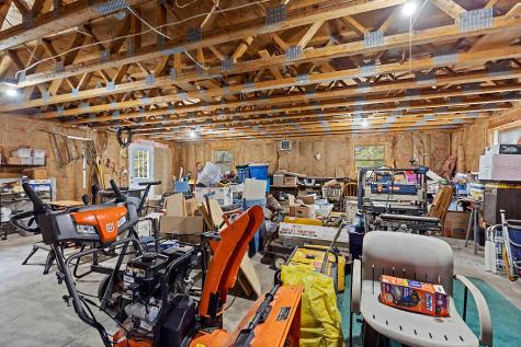 173 Warren Road Pittston ME 04345