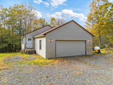 173 Warren Road Pittston ME 04345