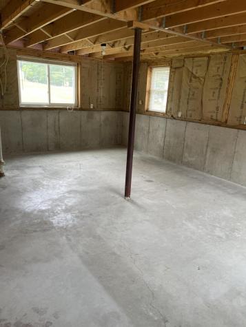 48 Hillcrest Avenue Lewiston ME 04240
