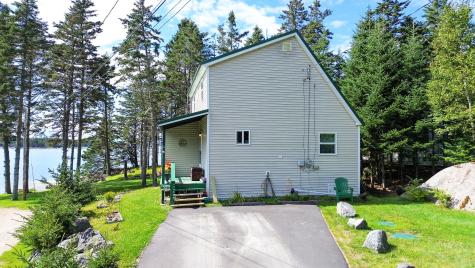 16 Hannah's Cove Beals ME 04611