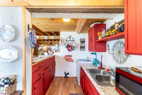 16 Hannah's Cove Beals ME 04611