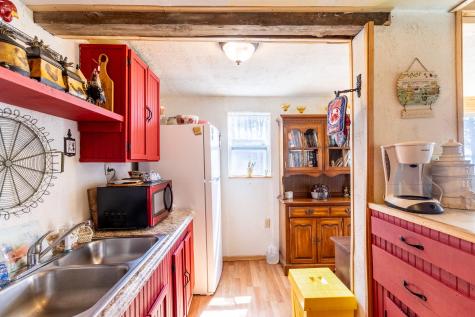 16 Hannah's Cove Beals ME 04611