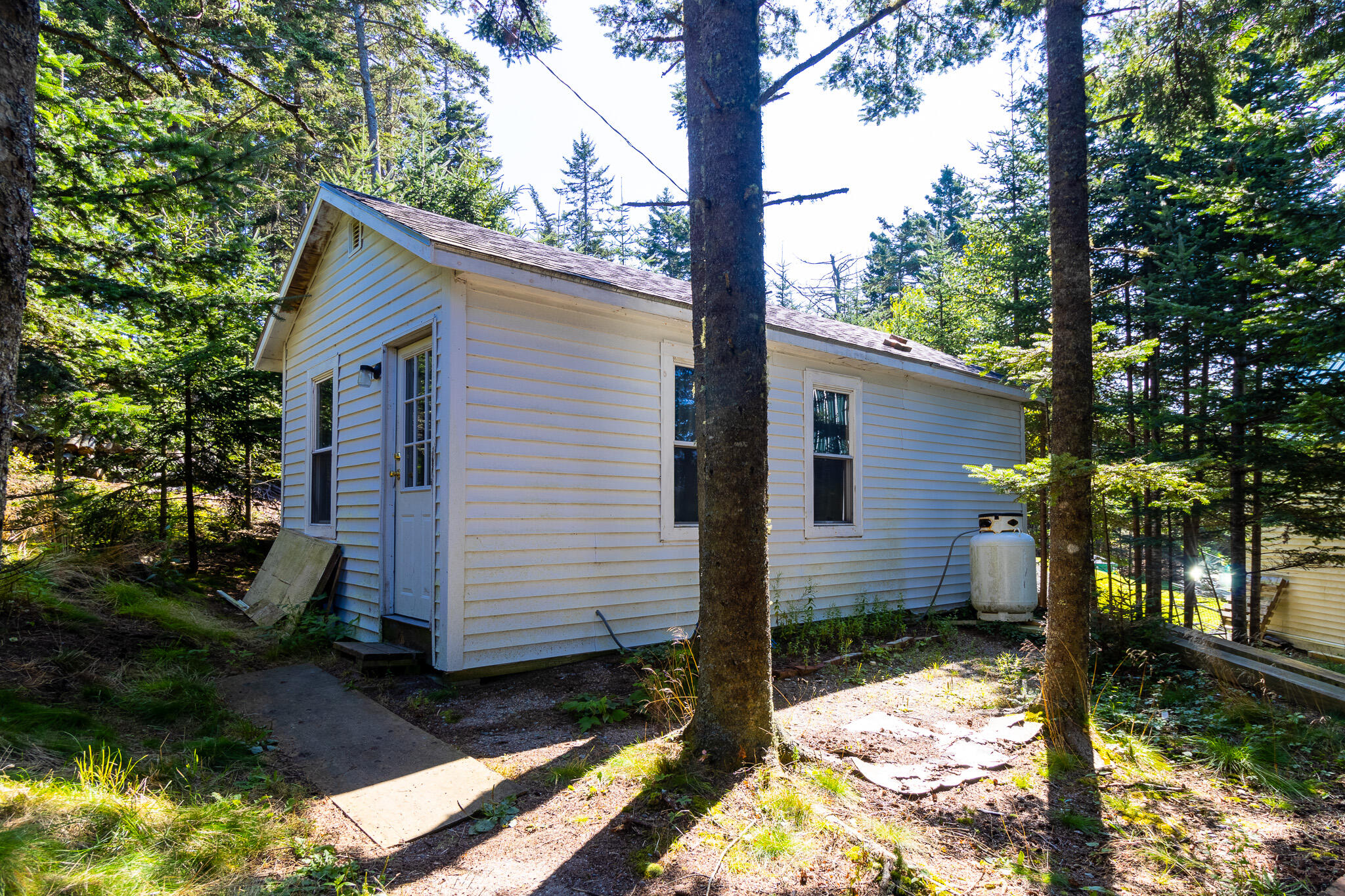 16 Hannah's Cove Beals ME 04611